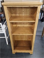 Solid Oak Standing Bookcase 22 1/2 in.W x 47 in.H