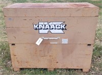 Knaack Jobsite Metal Tool Box