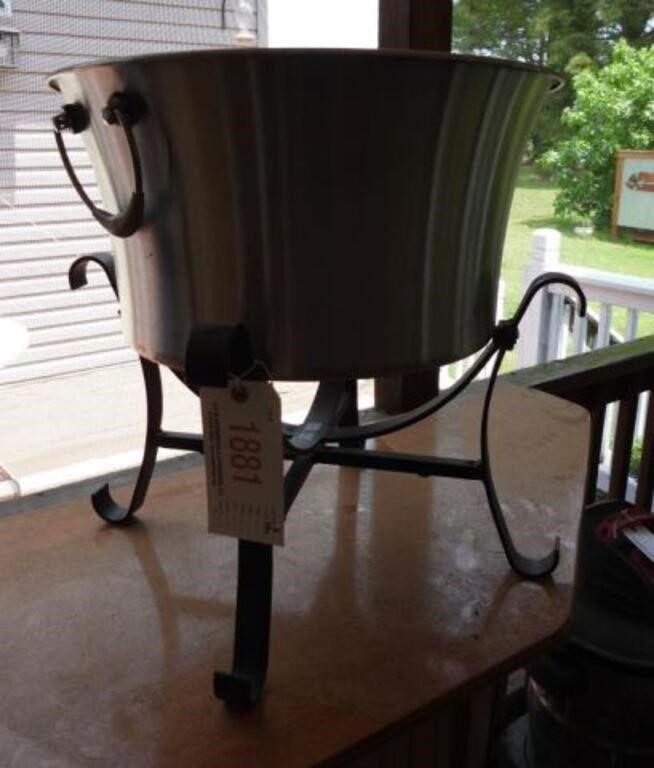 Stainless outdoor beer/cold drink tub with dual