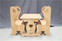Child's 3 Piece Table & Chair Set