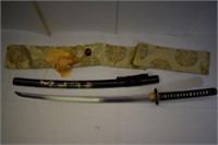 Black Samurai Sword w/ Dragon on Sheath
