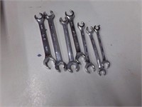 Tubing wrenches