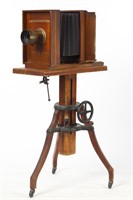 Dallmeyer Sliding Box Camera With Adjustable Stand