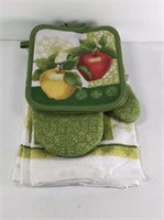 New Home Collection Pot Holder Set