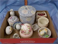 Antique dresser items, cups