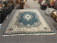 Pretty 12' X 9' Area Rug