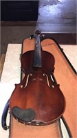 Antonious Stradivarius Cremona violin in case