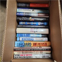 BOOKS LOT 4 (DEAN KOONTZ, JOHN GRISHAM +)