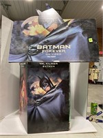 Batman forever, Walmart display