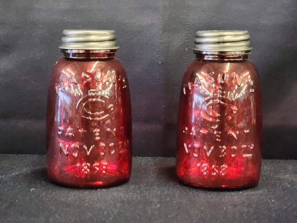 PAIR OF DECORATIVE RED GLASS MASON JARS