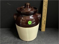 Brown & White Crock, Tiny chips around lid