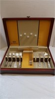 W.M. Rodgers Extra Plate Silverware-8Pc Place Set.