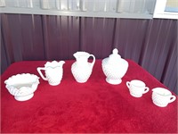 Fenton 6 pieces of white hobnail