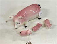 CERAMIC PIGS