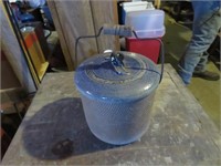 SMALL CERAMIC CROCK WITH HANDLE AND LID