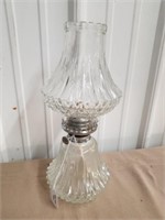 Vintage oil lamp 13 in tall