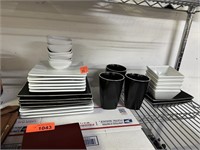 LOT OF BLACK & WHITE PLATES & DISHES