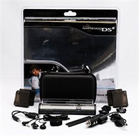 Nintendo DSi 22-in-1 Deluxe Starter Kit,