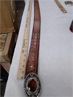 36-in leather belt with buckle
