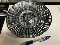 METAL STRAINER