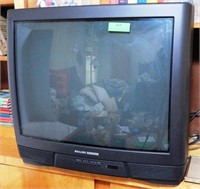 28" Philips Magnavox TV with remote works