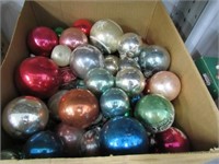 Box Vintage Christmas Bulb Ornaments