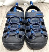 Eddie Bauer Kids Sandals Size 1 (light Use)