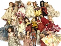Vintage Dolls : Porcelain and Plastic 9.5” and