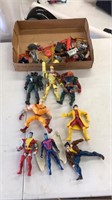 8 x-men action figures - tons of accessories