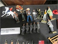 LOT OF LEAD AND PLASTIC SOLDIERS