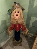 4 foot tall scarecrow decor