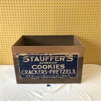 Vintage Stauffers Cookies/Crackers/Pretzel Crate