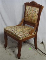 Vtg Wood Floral Jacquard Fabric Side Chair