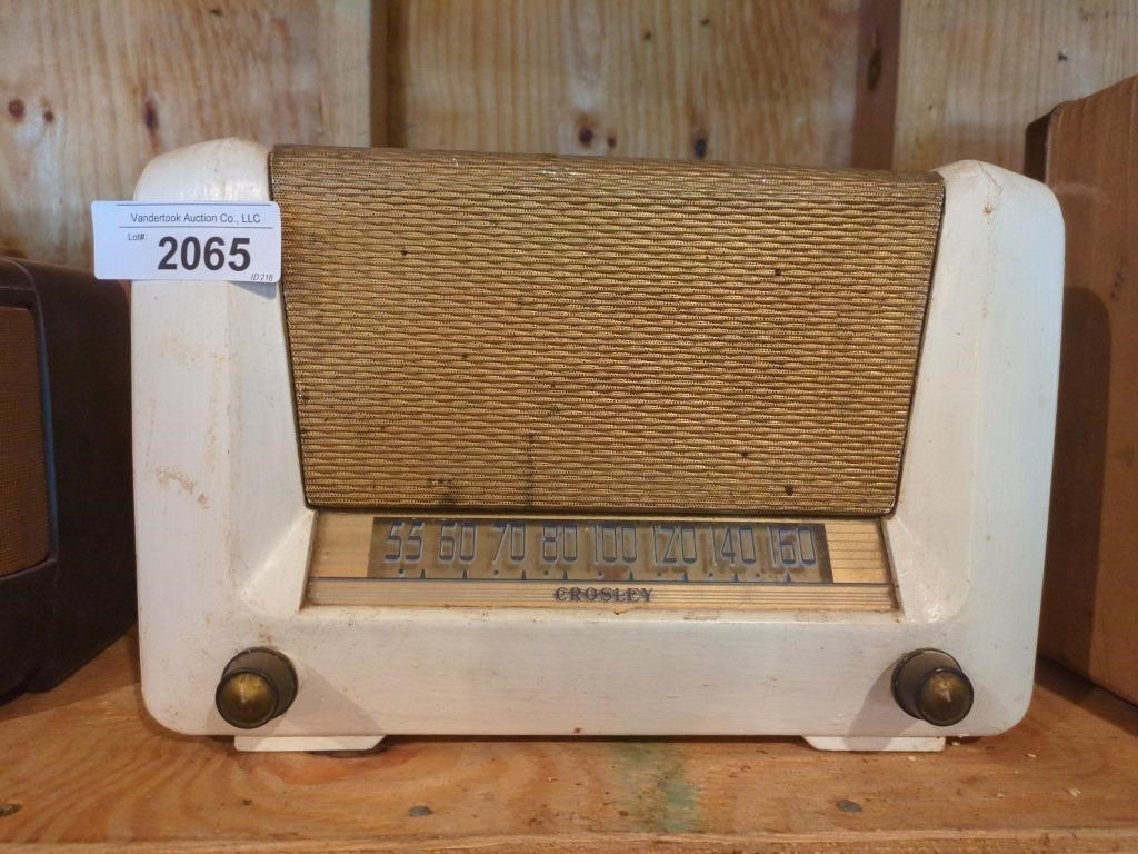 Vintage Crosley Tube Radio - untested