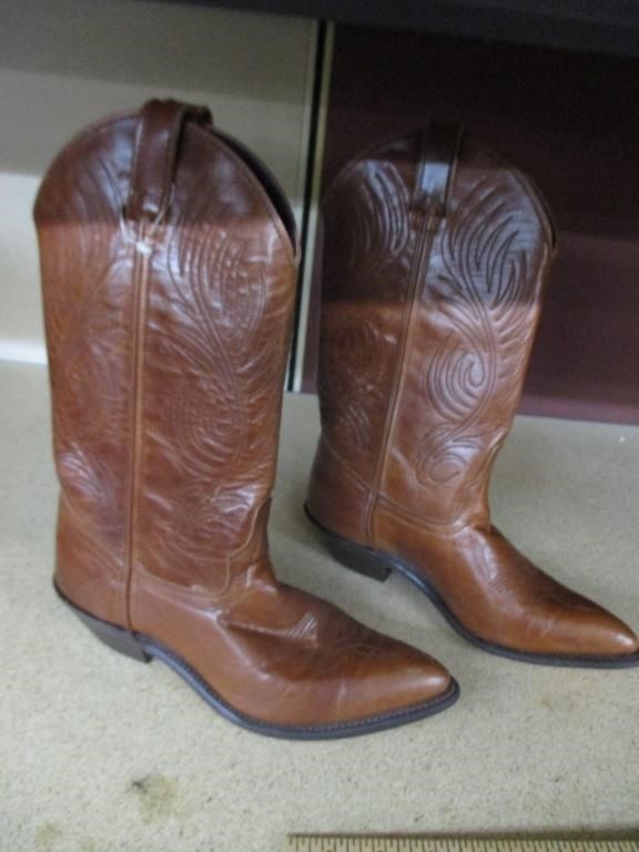 Code West Boots TAN  size  6.5 m