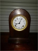 Antique New Haven Mantle clock