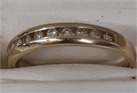14K Gold Ring / diamonds (Tested)  10 st .20 CTW