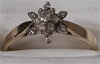 10K Gold Ring with Diamonds (Tested) cluser Size 8