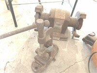 Bench grinder &  pipe vice