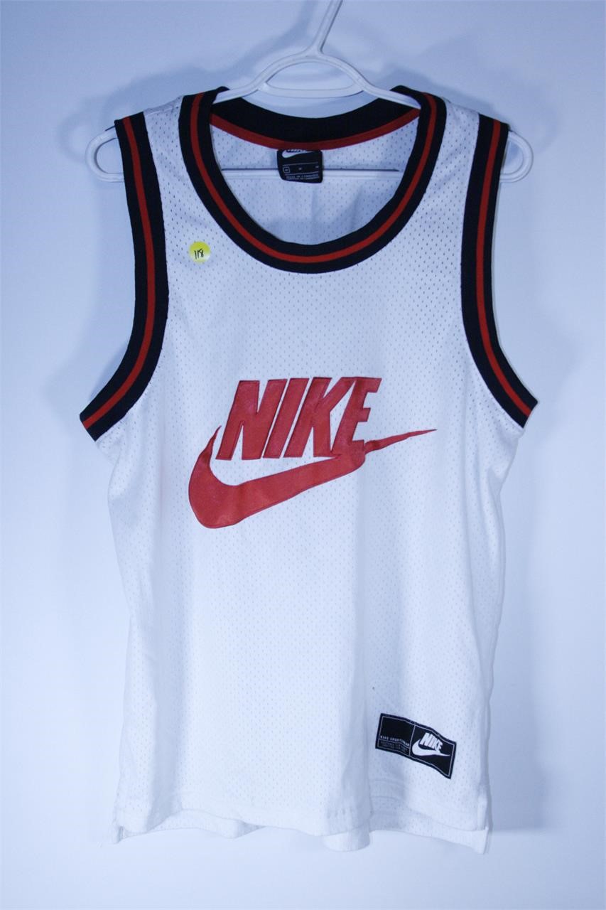 NIKE JERSEY SIZE M