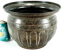 Cache-pot en laiton made in INDIA 12"x9" de haut