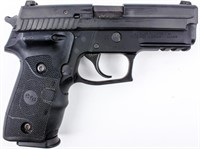 Gun Sig Sauer P229 Semi Auto Pistol in .40S&W