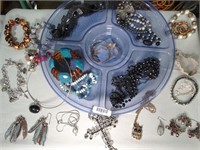 Mixed Lot of Jewelry