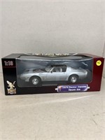 1979 Pontiac Firebird Trans Am 1/18 scale d