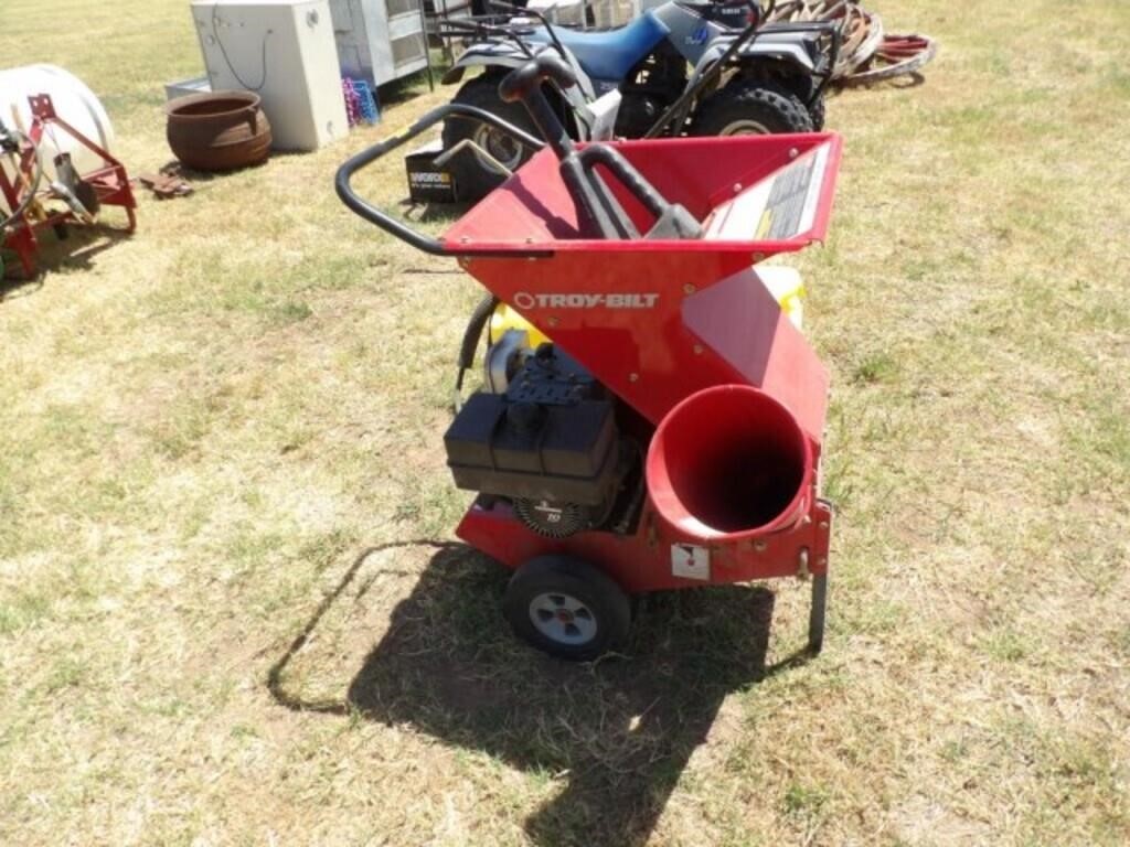 TROY-BILT CHIPPER/SHREDDER