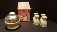 VINTAGE HANKSCRAFT EGG COOKER + 4 EGG CUPS