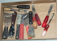 WOOD CHISELS & PUTTY KNIVES