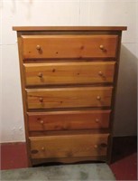 Dresser - 5 Drawer - Wood - 33" x 18" x H 39"