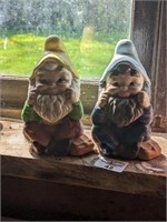 Garden gnome figures