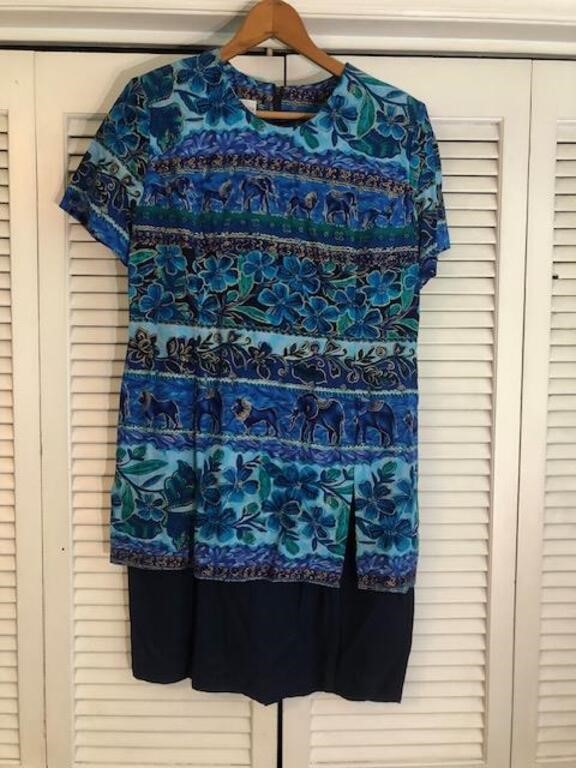 VINTAGE CLOTHING AUCTION - ENDING 7/2/2024